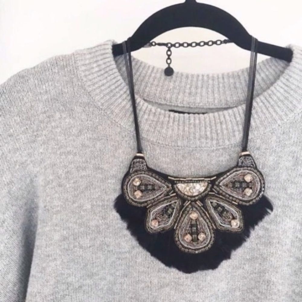 stella & dot ~ constantine feather statement necklace - Picture 7 of 12